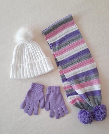 Zimná čiapka so šálom a rukavicami, 128