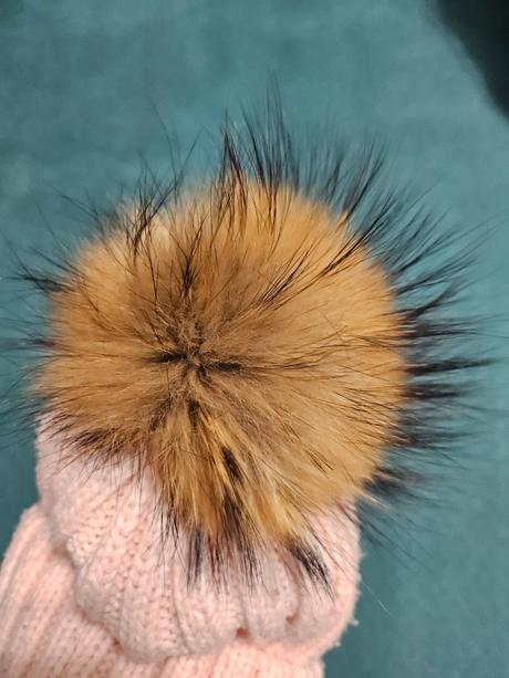 Ciapka s pravou kozusinou, 104