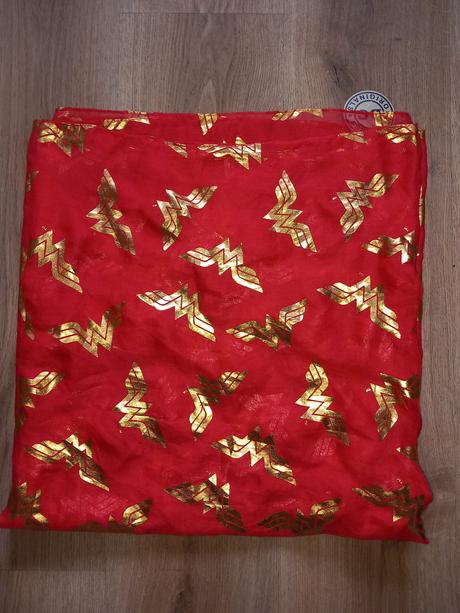 Šatka wonder woman,