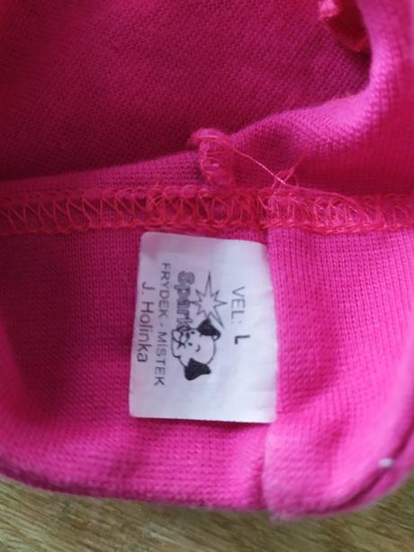 Dievčenská šatka, 92