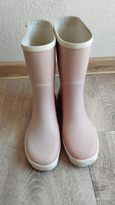 Gumáky bergstein, bergstein,32