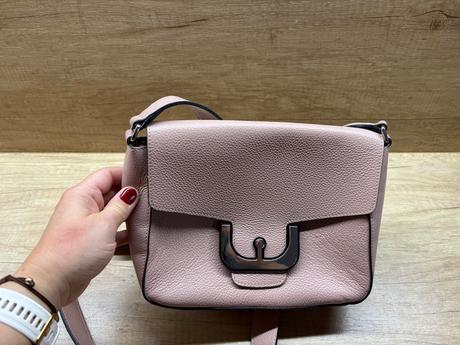 Kabelka coccinelle, coccinelle