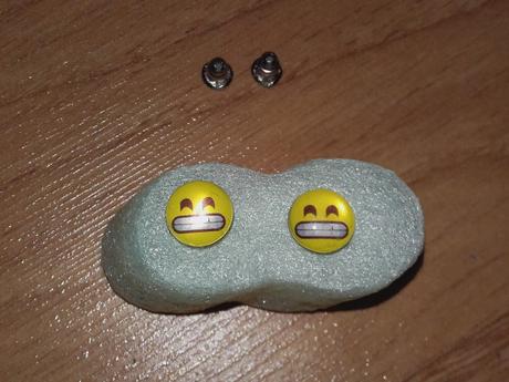 Náušnice emotikon - rôzne druhy,