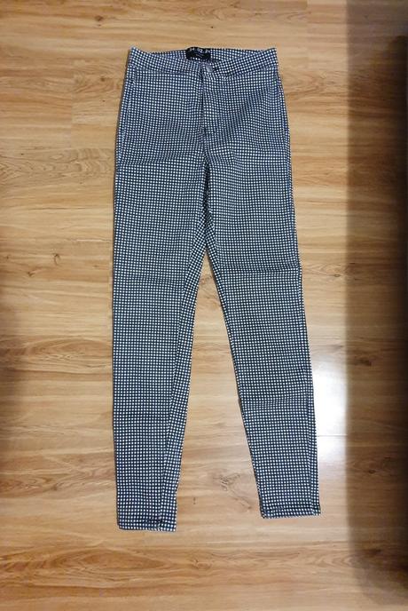 Nohavice, bershka,34