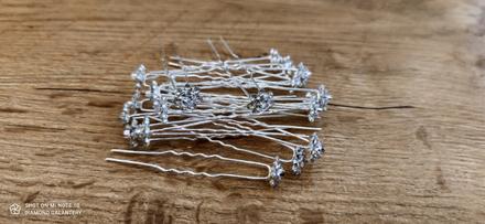 Sponka zapichovacia - kvietok - crystal, 