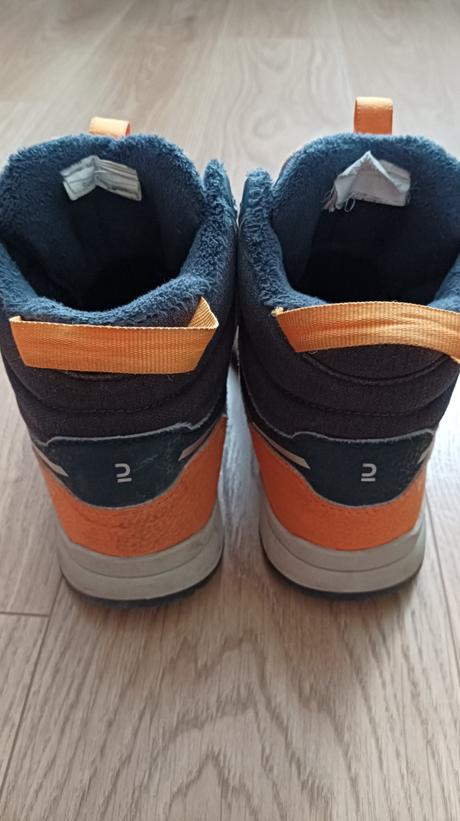 Detské vyššie turistické topánky, quechua,35