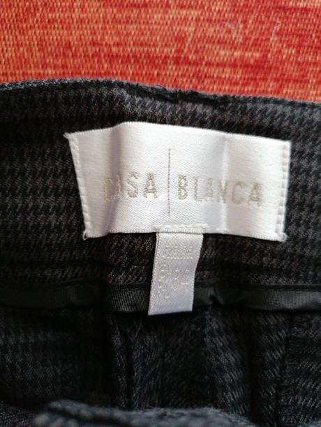 Elegantné 3/4 nohavice 34, s