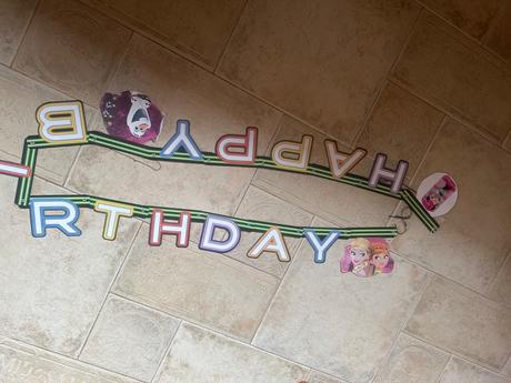 Napis narodeninový, 