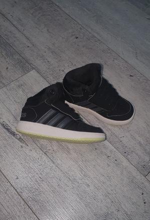 Zateplené tenisky adidas, adidas,24