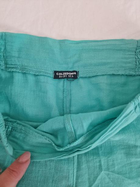 Šortky priedušné, calzedonia,146