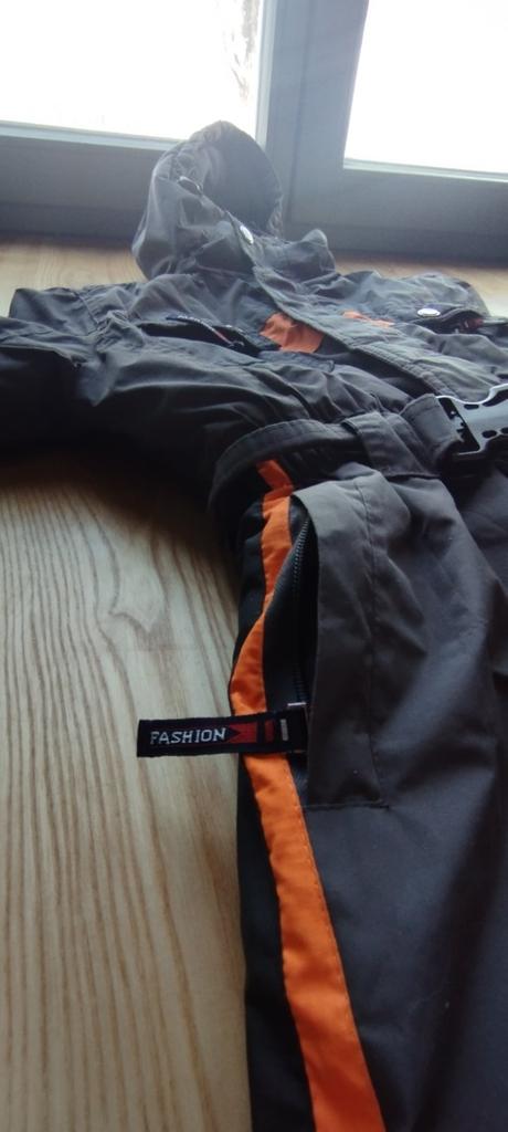 Poriadne zateplená zimná kombinéza, 110