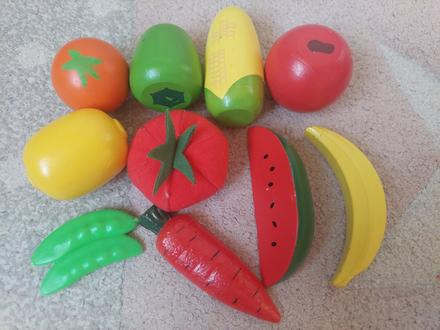 Drevene potraviny do kuchynky,