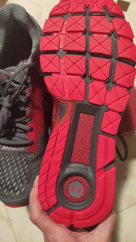 Under armour, under armour,44