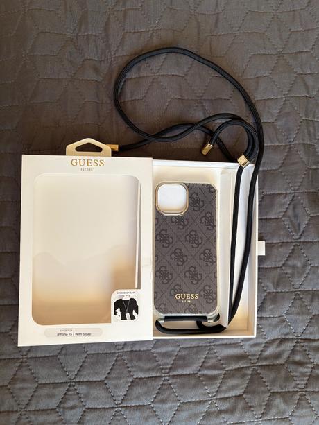 Puzdro guess na iphone 13,14,15, 