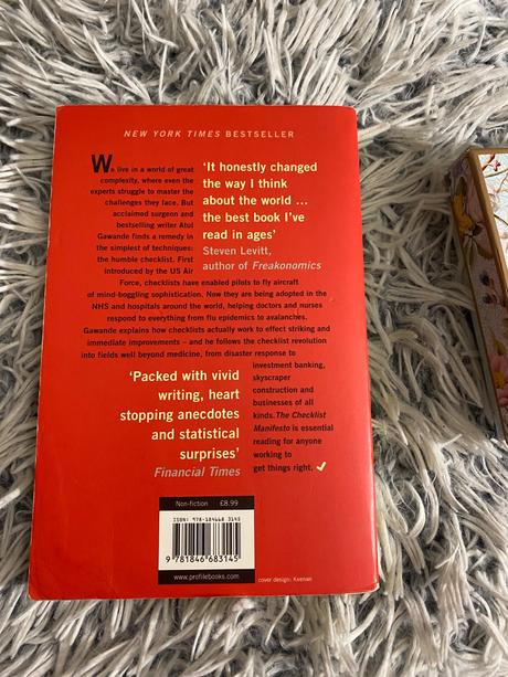 Malcolm gladwells review of the checklist manifes,