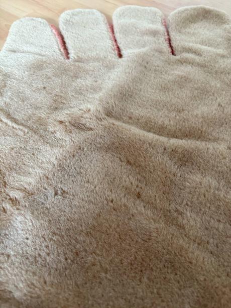 Retro koberček do kúpeľne - noha/stopa,