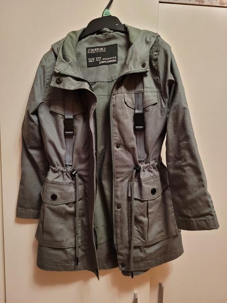 Parka 122 reserved, reserved,122