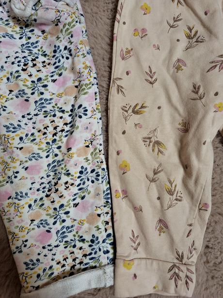 Tepláky 80, reserved,80