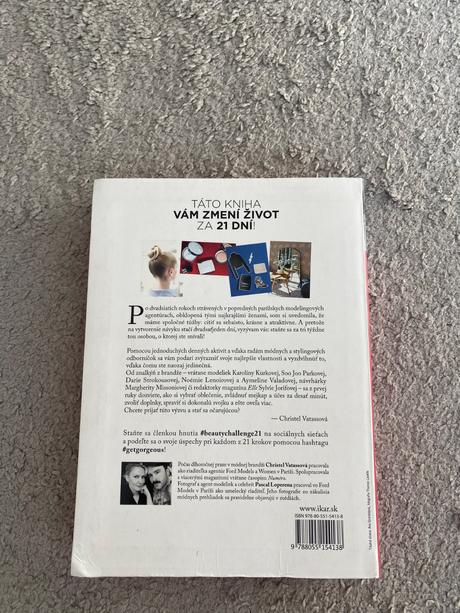 Kniha očarujúca za 21dní, 