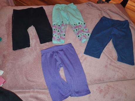 Tričká krátky rukáv letné veci 92 kus 0.5 cent, 86–98