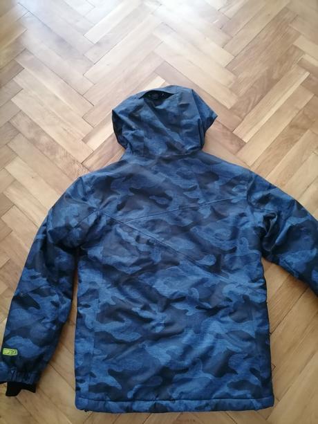 3x oblečená lyžiarska fundango bunda, 140