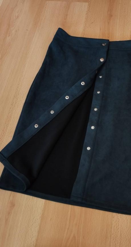 Sukňa na zapínanie, l