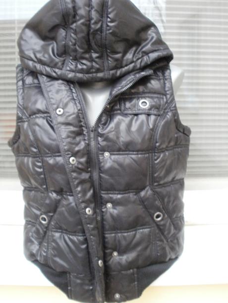 Zimná vesta s kapucňou, cherokee,42