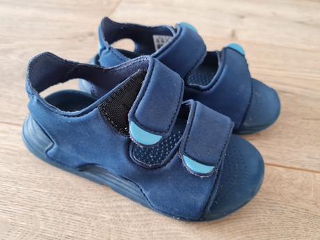 Adidas sandále, adidas,25