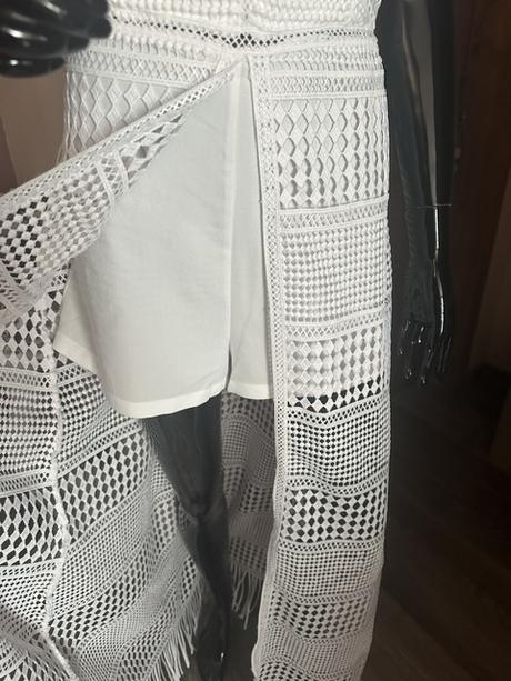 Overal s kraťasmi a dlhou háčkovanou sukňou guess, guess,l / m