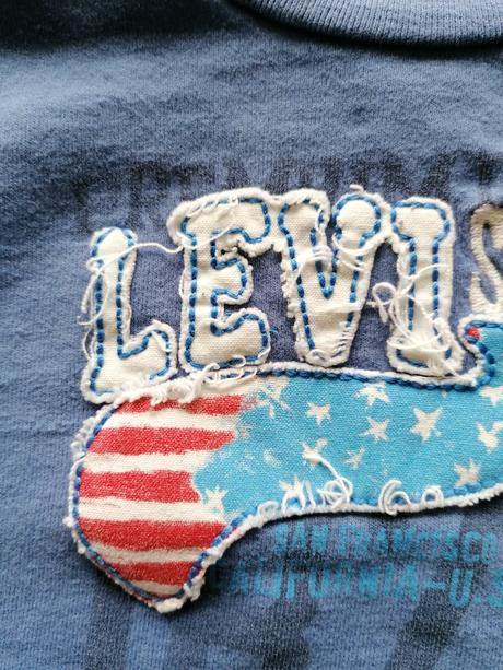 Tričká, levis,68