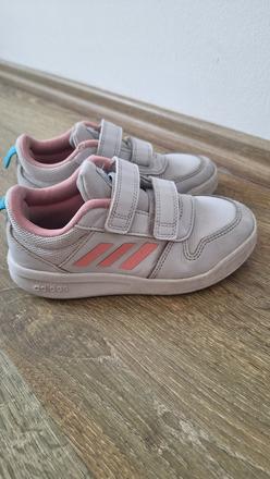 Adidas, adidas,30