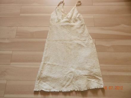 Elasticke bielokremove saty, m