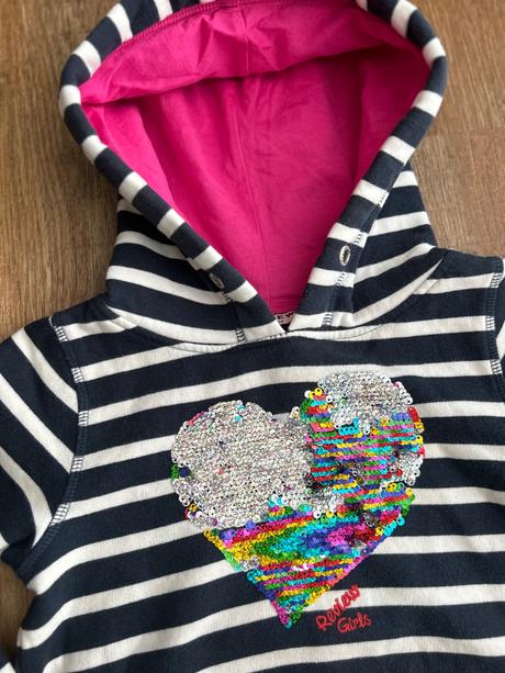 Pásikavá mikina review, review,116