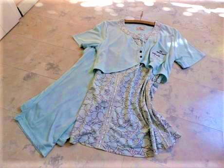 Kvalitné pyžamko na kojenie, xl