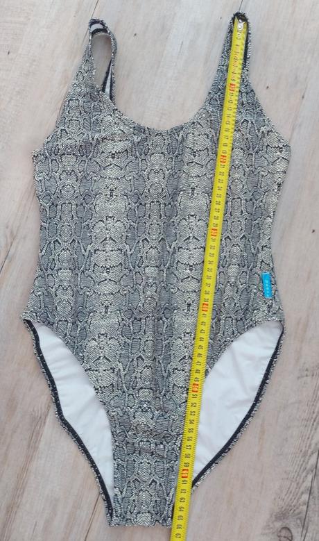 Plavky s hadím vzorom, 40