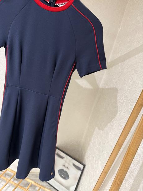 Šaty tommy hilfiger, tommy hilfiger,xs