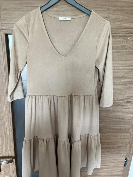 Šaty v.xs, reserved,s