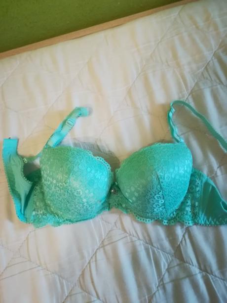 Dámska podprsenka, 75b