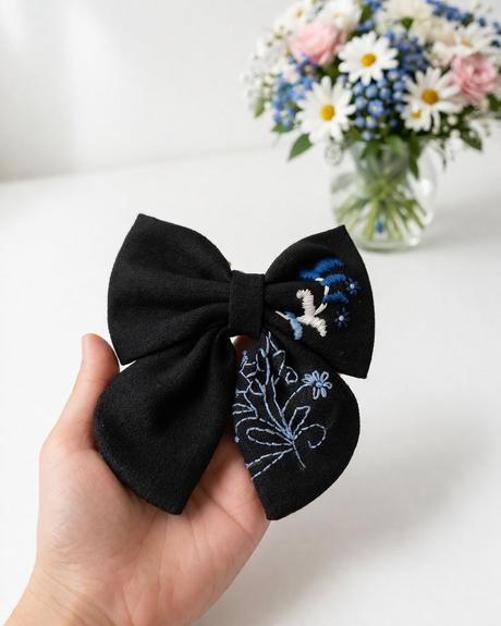 Ručne vyšívaná mašla do vlasov, 