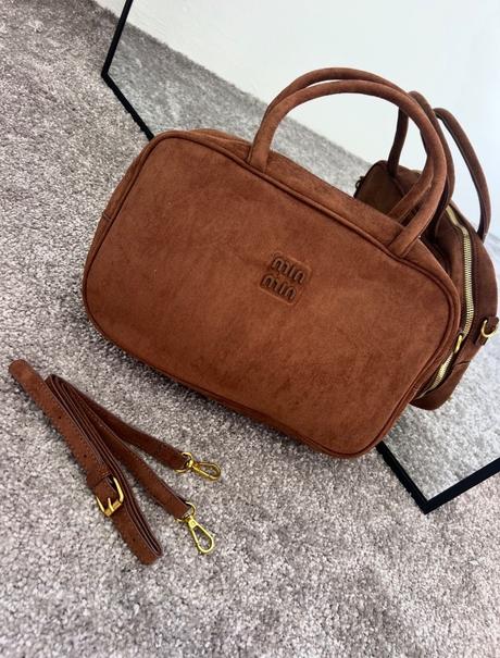 Kabelka miu miu, miu miu