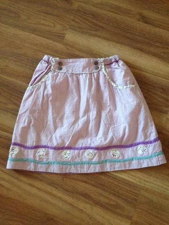 Sukna pre paradnicu, 122