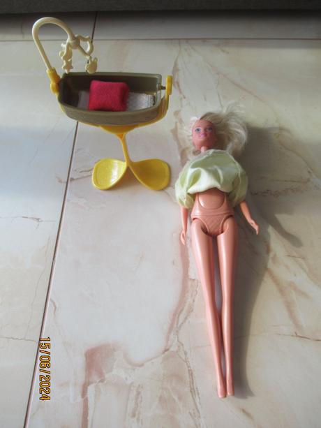 Bábika s bábätkom, 