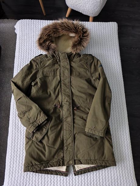 Zimná bundička zn.tommy hilfiger č.152, tommy hilfiger,152