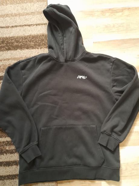 Mam na predaj mikinu, 170