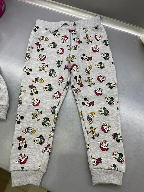 Mickey teplakova suprava, disney,98