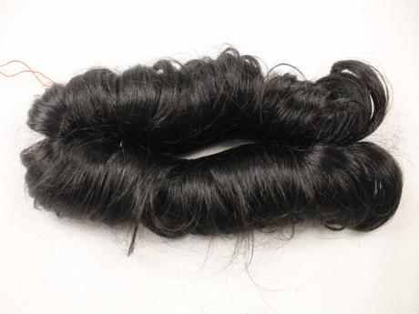 Dámske čierne príčesky outré,