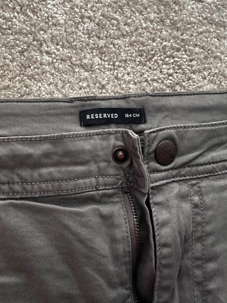 Balík oblečenia, 158–170