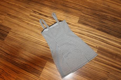 Šaty bershka v. s, bershka,s