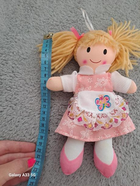 Látková bábika malá,