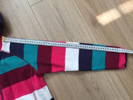 Mikina, authority,128